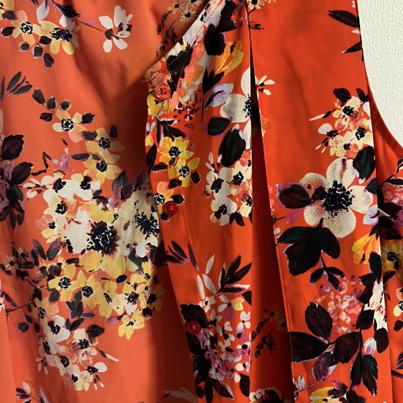 a new day sleeveless button down blouse
Size: Large
Color: Orange/Red - Picture 10 of 16